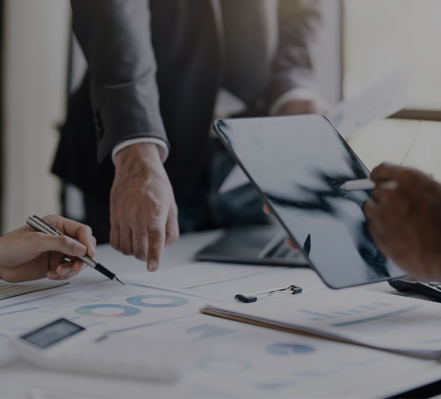 Mobile :: Home Masthead 02 ch